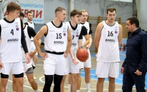 Чаир со пресврт триумфираше на гостувањето против Ангели