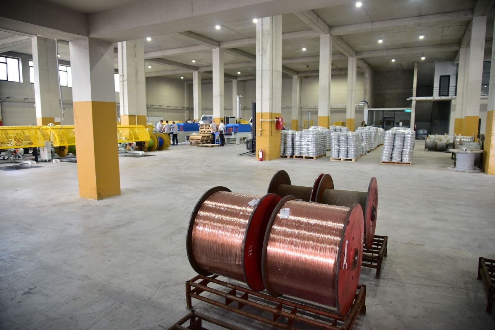 Скопски пазар влегува во бизнисот со кабли – ја презема фабриката ОНЕ Кабле