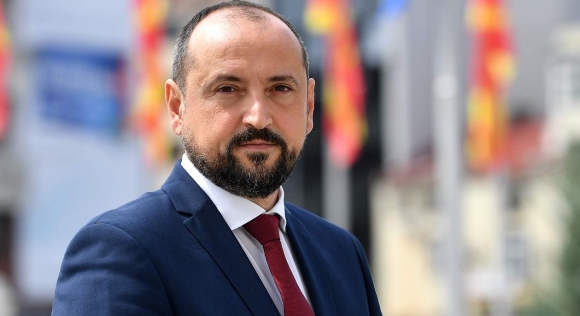 Битиќи: За економија која се смета трета во Европа, треба да се споредувате со Германија, а не со последните во Европа