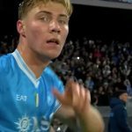 Директорот на Наполи потврди: Хојлунд останува на стадионот „Диего Армандо Марадона“