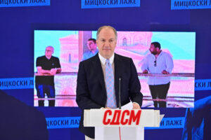 Жерновски вели дека Мицкоски многу лаже, ВМРО-ДПМНЕ го нарече измеќар, неуспешен политичар и дипломат