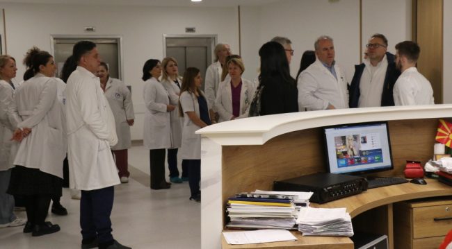 РЕЦЕПТИТЕ И УПАТИТЕ ЌЕ СЕ ДИГИТАЛИЗИРААТ, ПАЦИЕНТОТ ЌЕ ОДИ НА ЛЕКАР САМО СО ДОКУМЕНТ ЗА ИДЕНТИФИКАЦИЈА, ГИ НАЈАВИ АЛИУ ИЗМЕНИТЕ ВО ЗАКОНОТ ЗА ЕВИДЕНЦИИ