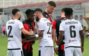 ФФМ ги одреди судиите за дербито Вардар – Шкендија