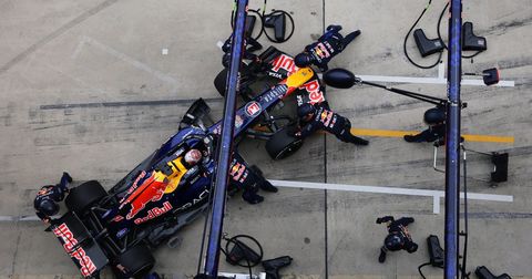 Од Ред Бул го објаснија повлекувањето на Верстапен од ГН на Кина