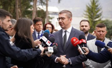 Мицкоски: Дневната заштеда на граѓаните со владината мерка за горивата е повеќе од 200.000 евра, состојбата се следи