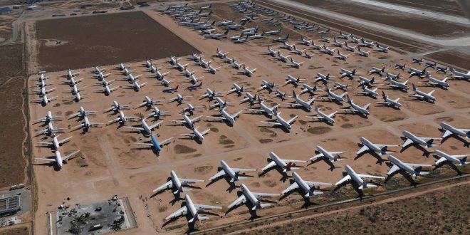 Вредноста на најголемите авиокомпании се намали за 53 милијарди долари поради војната