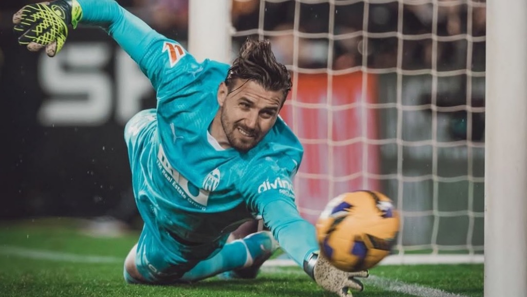 Столе Димитриевски со нова „чиста мрежа“, Валенсија со големи три гостински бода