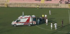 Играч на Силекс со амбулантно возило изнесен од теренот во Кратово (ВИДЕО)