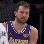 На Дончиќ му се заканува суспензија и губење на 317.000 долари