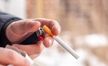 Шо мислит народов: Граѓаните поддржуваат построги правила за заштита од пушење, измените на Законот сè уште не стапија на сила