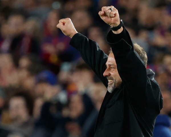 Ханси Флик израмни рекорд на Пеп Гвардиола на клупата на Барселона