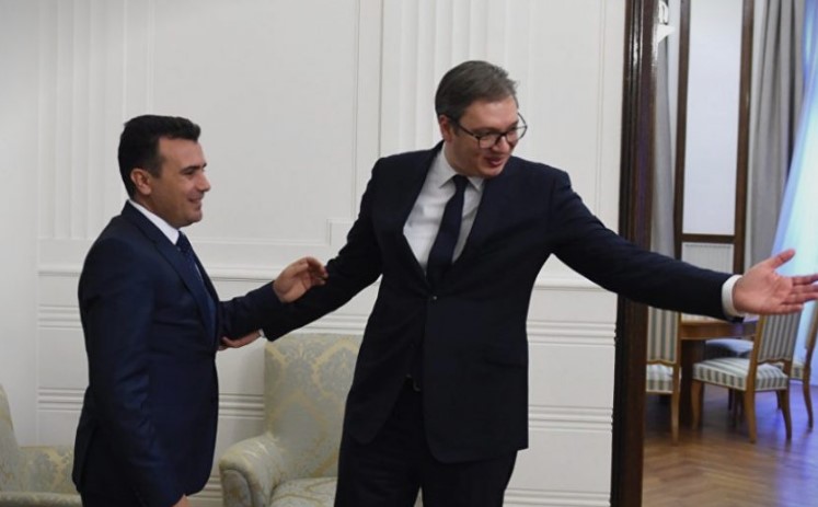 Зошто се СДСМ опседнати со Србија и со Вучиќ? (ВИДЕО)