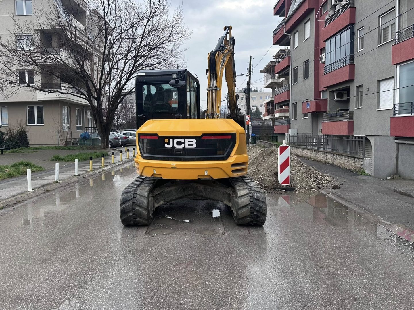 Се поставува атмосферска канализација на ул.„Воин Драшкоци“ во населбата Хром