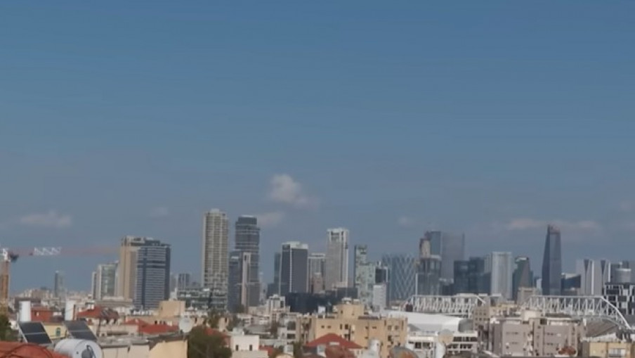 Црвена полумесечина: Повеќе од 100.000 цивилни згради се оштетени во Иран