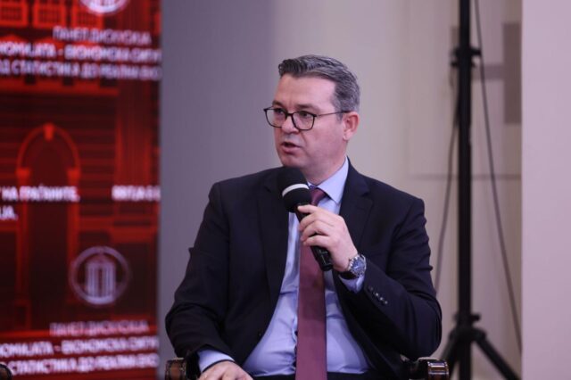 Левица бара оставка од Трипуновски по двата коруптивни скандали во министерството и агенциите