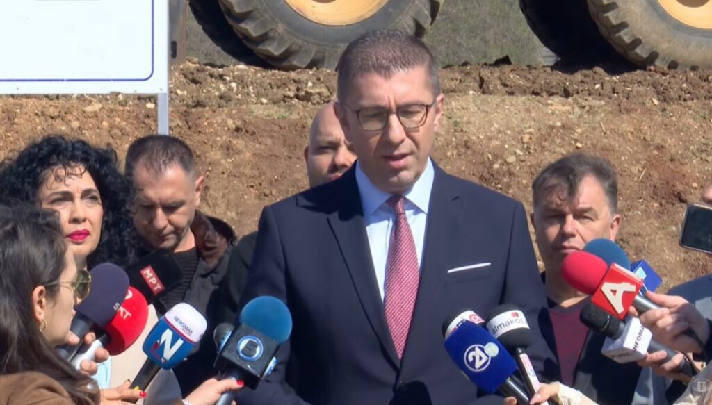 Мицкоски: Цената на нафтата кај нас е најниска, има доволно количини