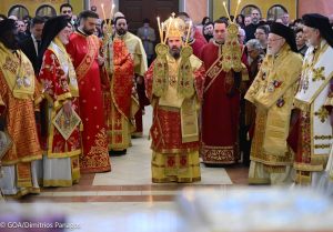 Единство или зависност од грчкиот блок цркви: посетата на албанскиот архиепископ Јован во САД разгоре остра полемика