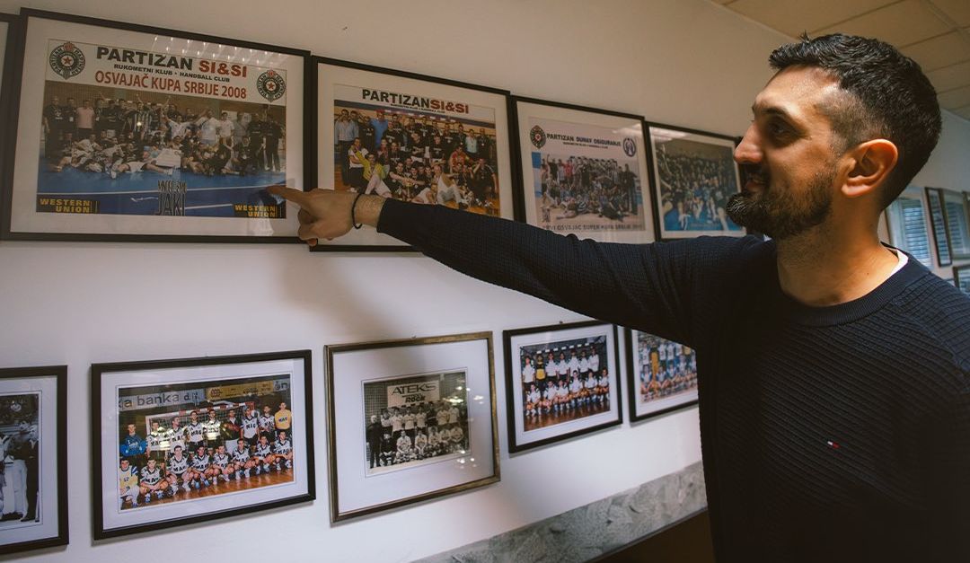 Партизан потврди: Абутовиќ по 16 години повторно во црно-белиот дрес!