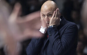 Навивачите на Црвена Звезда бараат Обрадовиќ да добие отказ