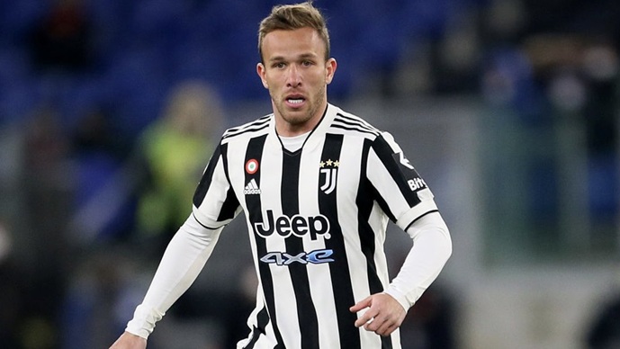 Подзаборавеното засилување на Јуве од 80 милиони евра не се откажува и ќе се докажува кај Спалети