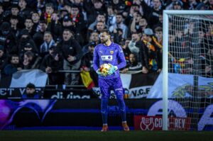 Пресврт на повидок: Столе уште една година во Валенсија?!