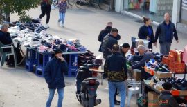 АНАЛИЗА: Граѓаните и фирмите на удар на „ценовно цунами“ – економијата се соочува со последици