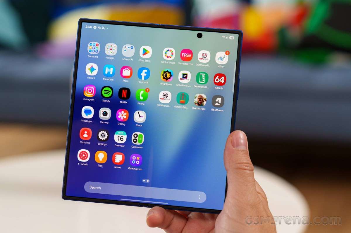 Samsung Galaxy Z Fold8 и „Wide Fold“ ќе имаат поголеми батерии од Galaxy Z Fold7