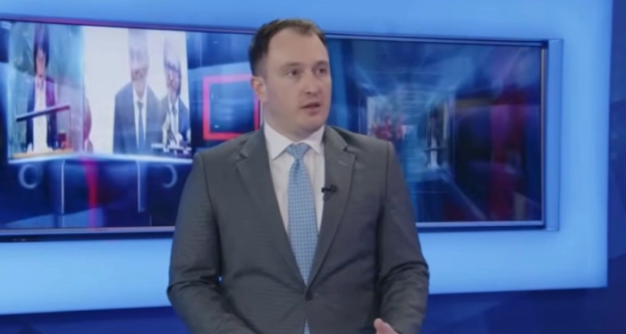 Андоновски: Се планира национална стратегија за развој на медуимите и за првпат донесување закон за МИА