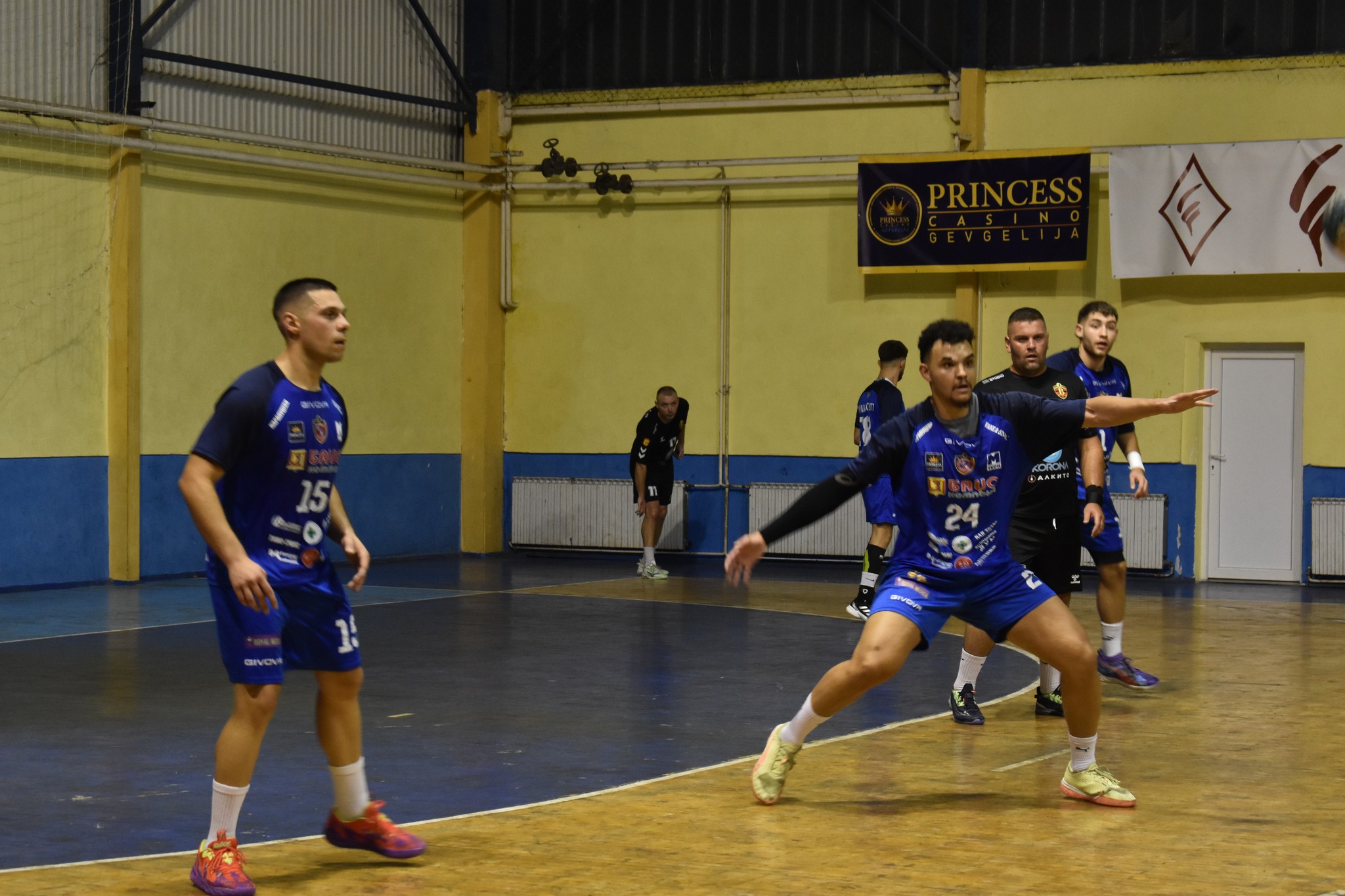 ВО ЖИВО Младост Богданци – Кичево, Стружанка – Атлетик, Јехона – Овче Поле СУ