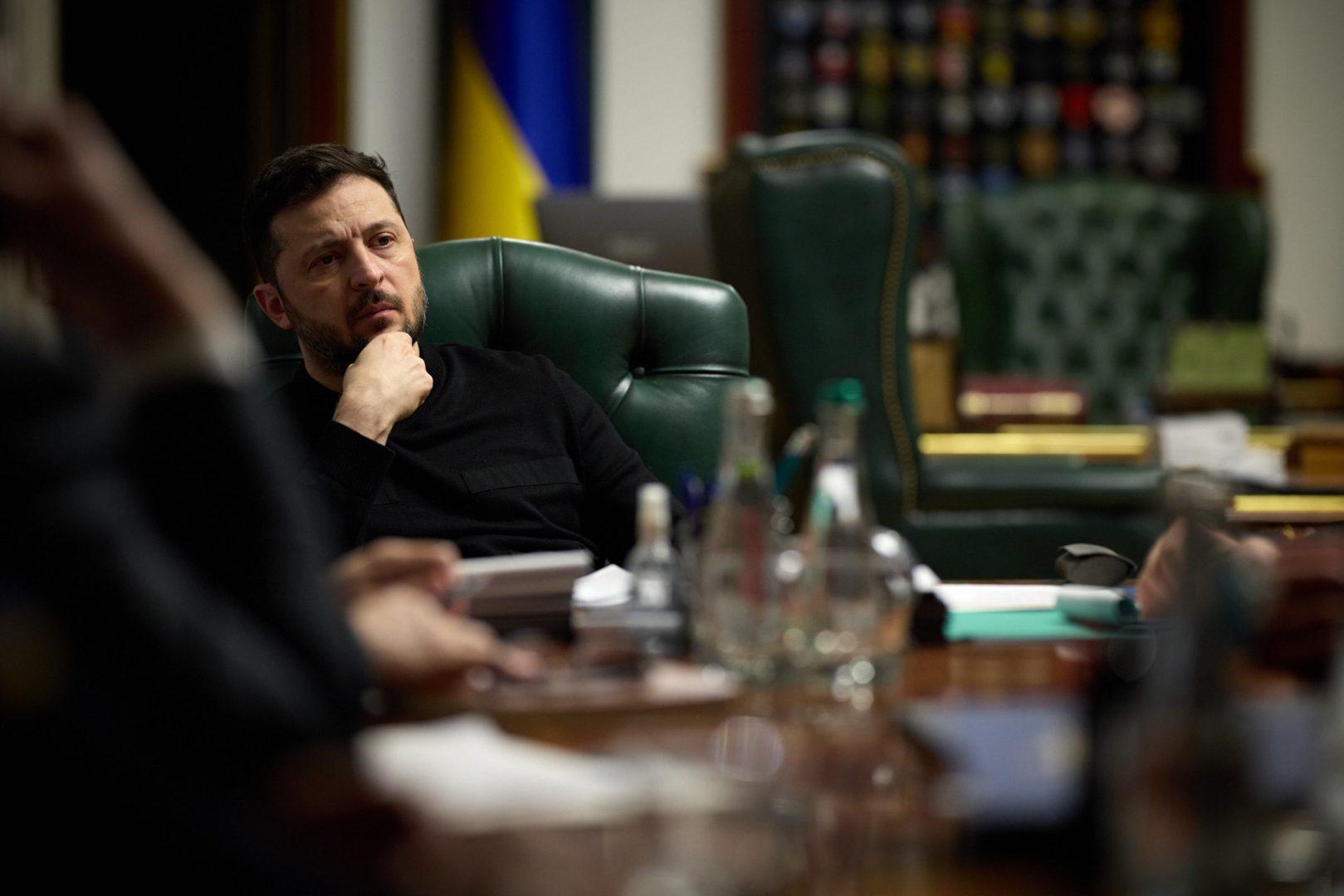 Зеленски им нуди помош на земјите од Заливот во војната со Иран