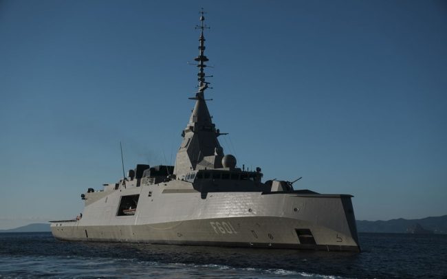 ИРАН СЕ ЗАКАНИ СО УШТЕ ПОСИЛНИ НАПАДИ ВРЗ КИПАР, ГРЦИЈА ИСПРАЌА ВОЕНО ЗАСИЛУВАЊЕ