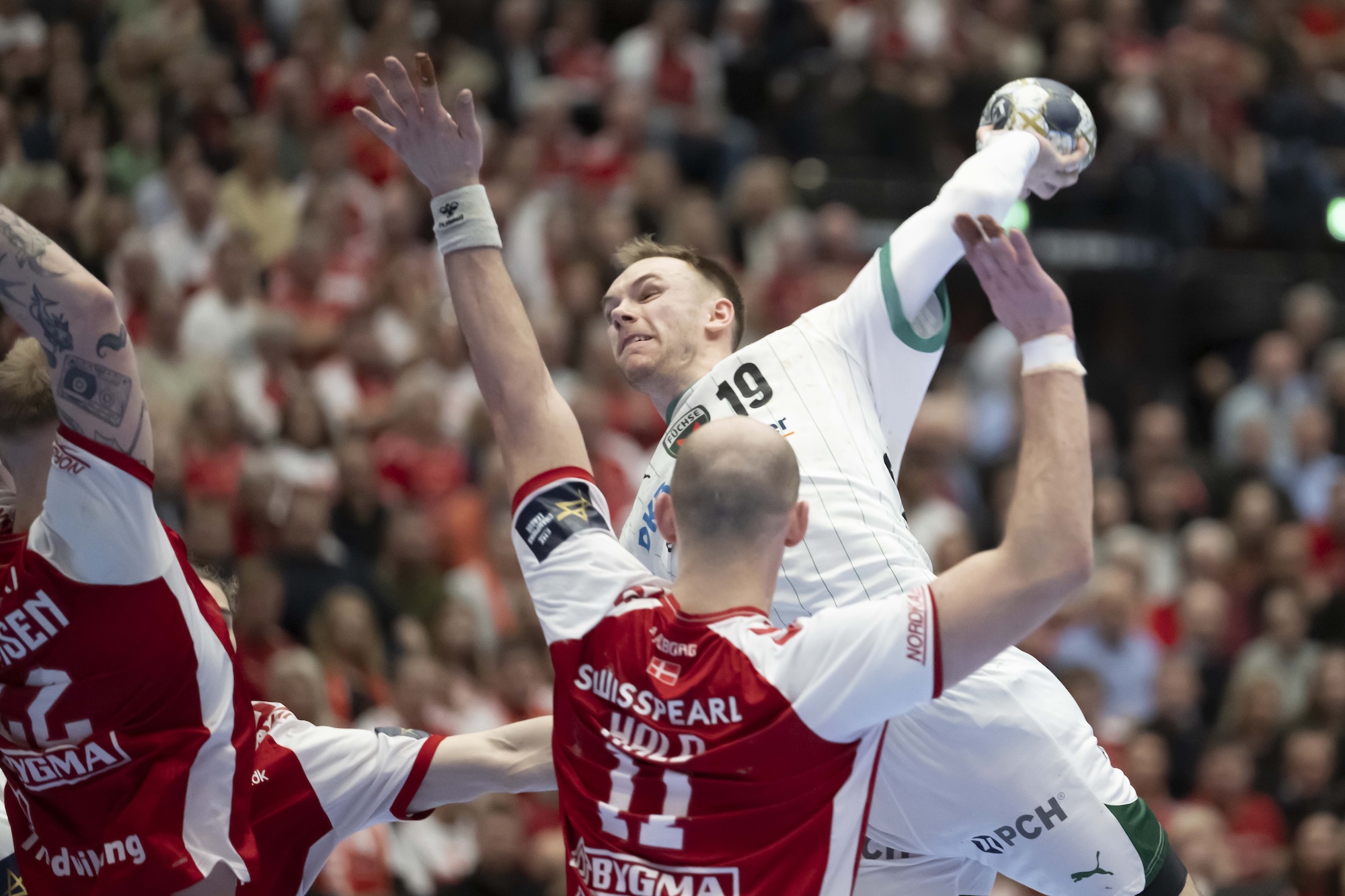 Фуксе го среди Алборг, Плоцк без мака кај Загреб, Спортинг на колена кај Келце