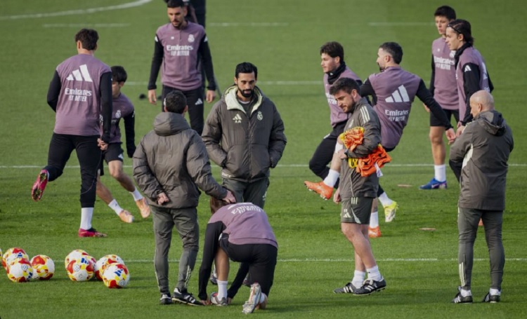Кризен состанок во Реал – нов пораз би бил дебакл, Арбелоа се обидува да ги разбуди „кралевите“