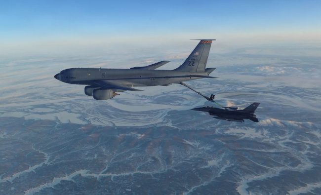 ВО ИРАК СЕ УРНА АМЕРИКАНСКИ ВОЕН АВИОН, ФРАНЦУСКИ ВОЈНИК ЗАГИНА ВО НАПАД СО ДРОНОВИ