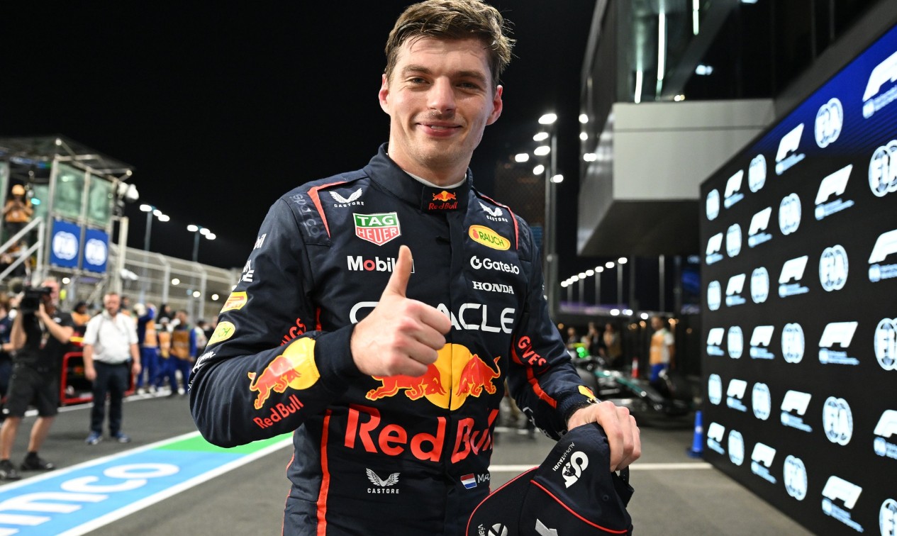 Ферстапен извозе спектакуларен круг и постави рекорд во Монца