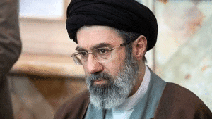 Новиот ајатолах се закани дека Ормускиот теснец ќе остане затворен
