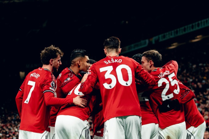 Касемиро во Њукасл го најде својот наследник во Манчестер Јунајтед