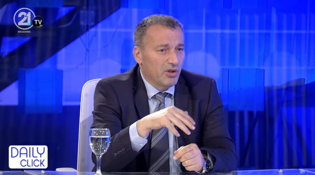 Беџети го обвинува Гаши за непочитување на албанскиот јазик – ВЛЕН: Пораките се испраќаат според барањето на пратениците