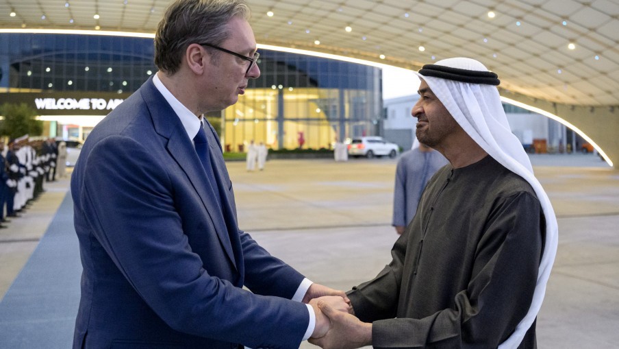 Вучиќ прв европски политички лидер што ќе ги посети Емиратите откако избувна кризата