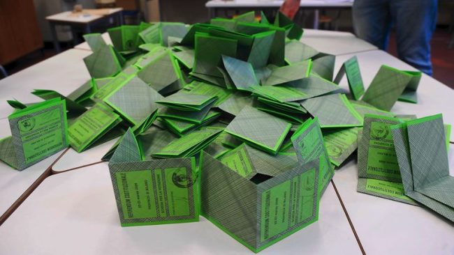 ПРВ ГОЛЕМ ПОЛИТИЧКИ ПОРАЗ НА МЕЛОНИ, ИТАЛИЈАНЦИТЕ ГИ ОТФРЛИЈА СУДСКИТЕ РЕФОРМИ НА РЕФЕРЕНДУМ