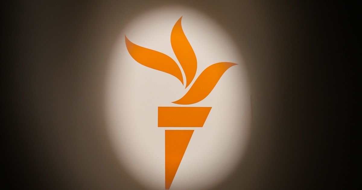 Радио Слободна Европа на македонски јазик и Радио Машал престануваат со работа