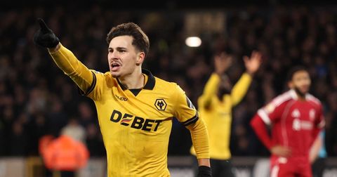 СЕНЗАЦИЈА: Најлошиот тим во ПЛ го победи Ливерпул и сонува опстанок! (ВИДЕО)