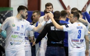 Страшниот Охрид како виор мина низ Атина