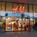 Слабата продажба на „H&M“ во март ја засени поголемата од очекувана добивка