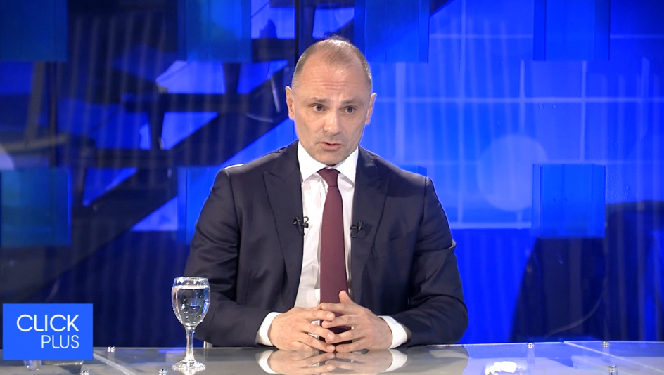 Филипче: НАТО е наша заслуга, власта „игра“ со Русија – Лефков: Заев и Филипче, како Путин и Лукашенко