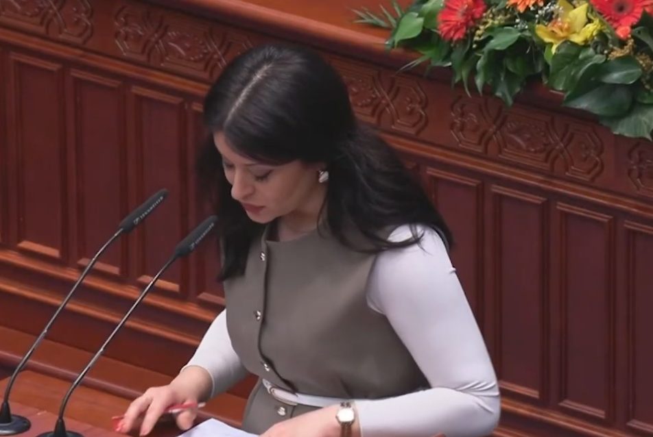 (Видео) Мојсоска: Жените во земји во војна се побезбедни отколку во овој македонски систем што не постапува