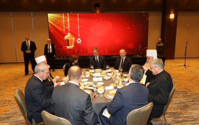 Мицкоски: Во име на Владата имавме чест да организираме ифтарска вечера, момент на заедништво, почит и духовна поврзаност