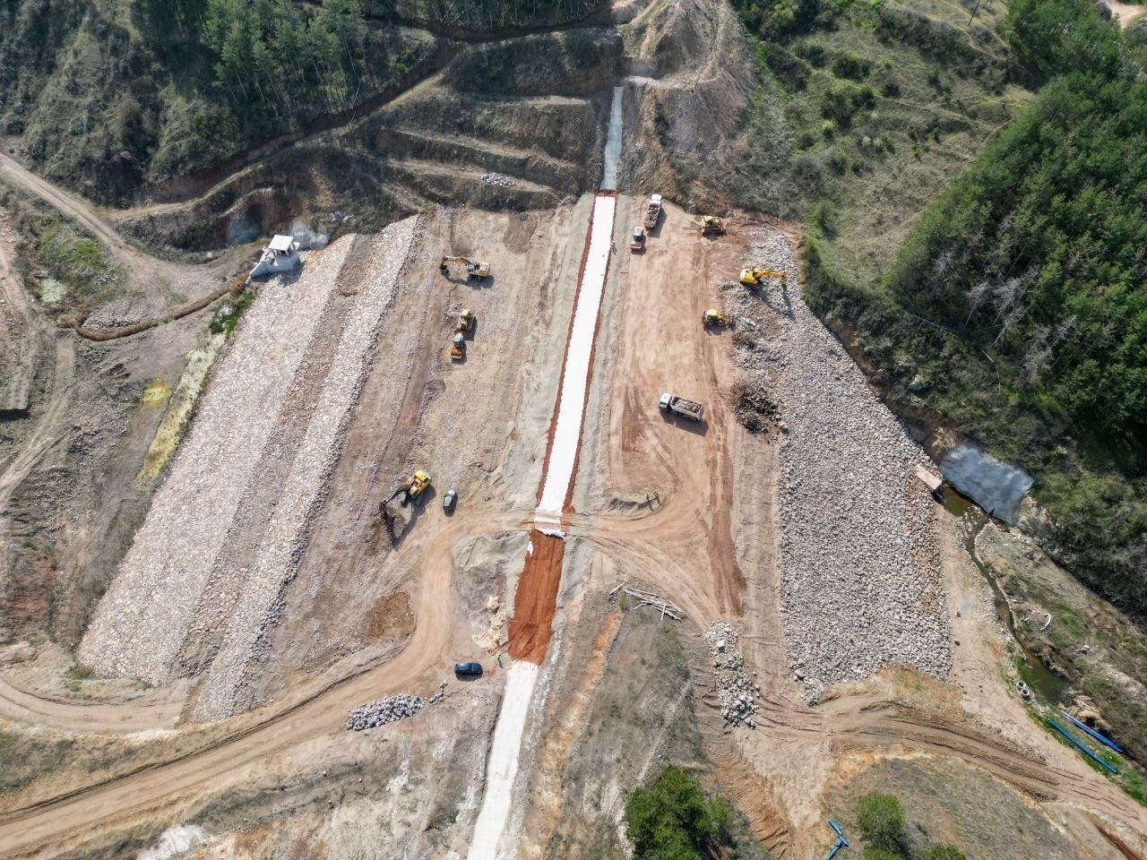 ИСТОКОТ ГО ДОБИВА ПРВОТО РЕКРЕАТИВНО ВЕШТАЧКО ЕЗЕРО: 70 проценти од изградбата на браната Отиња се реализирани