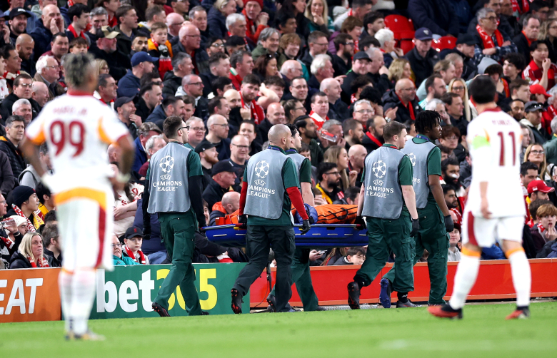 По една бизарна ситуација, ампутиран дел од прст на фудбалер на Галатасарај