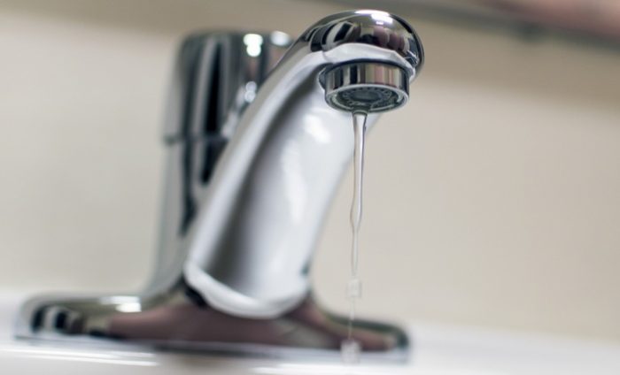 Можни прекини на вода во Бојане поради чистење на резервоарот, без вода и дел од општина Центар